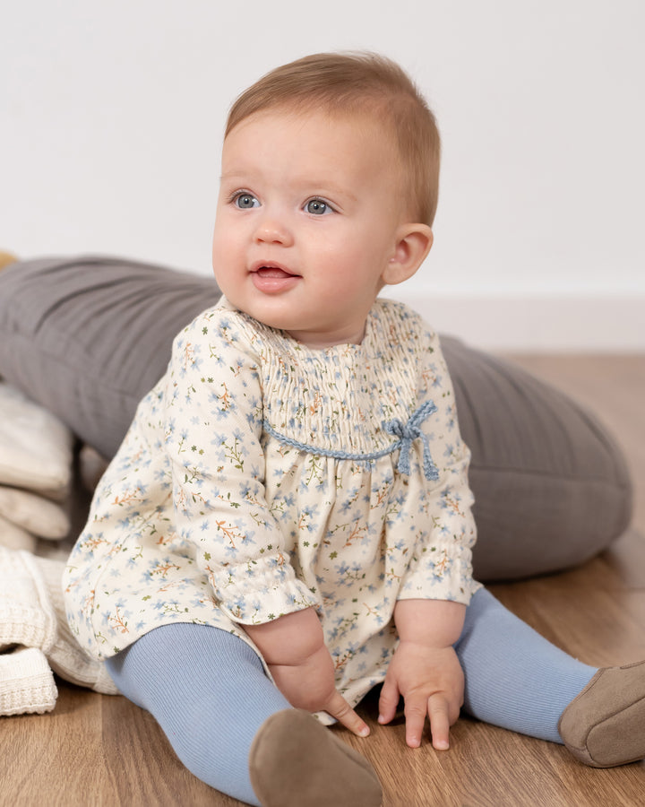 VESTIDO ESTAMPADO CRUDO CON LEOTARDOS BEBÉ NIÑA