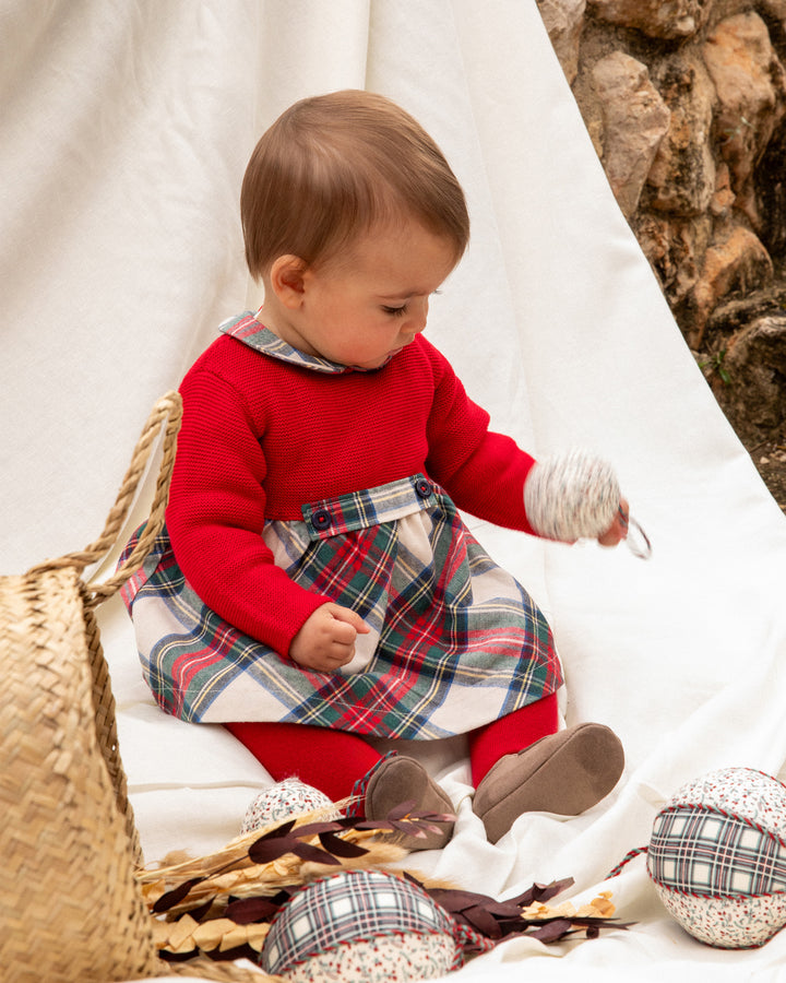 VESTIDO TRICOT CUADROS ROJO CON LEOTARDOS NIÑA