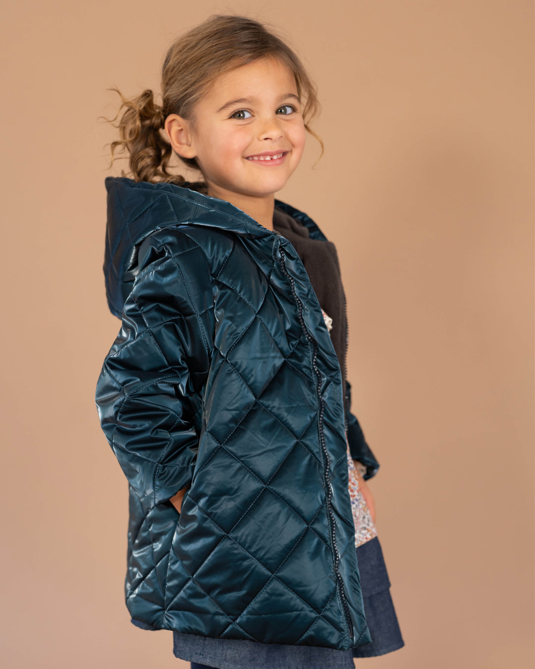 PARKA ACOLCHADA AZUL MARINO NIÑA