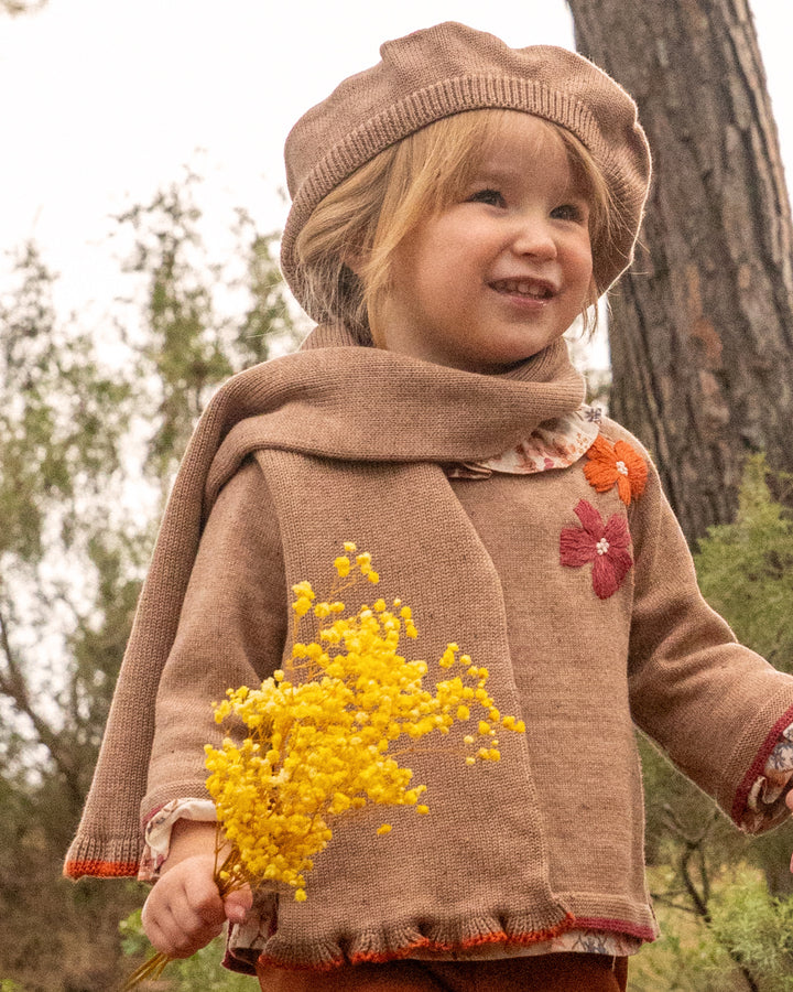 BROWN BERET AND SCARF SET GIRL